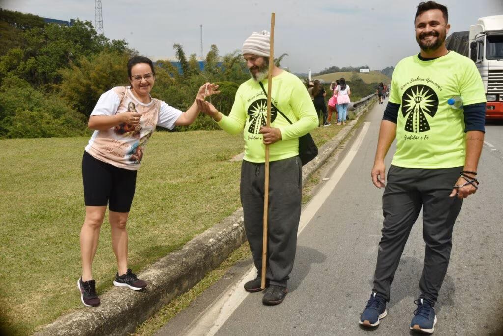 No caminho da fé, romeiros encontram ponto de apoio até a chegada a Aparecida - Jornal O São Paulo
