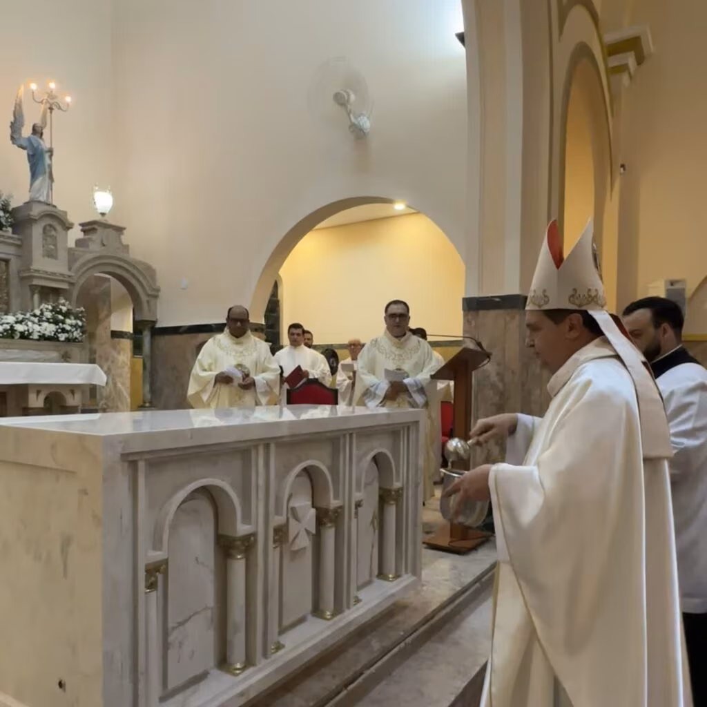 Dedicação de altar, envio de ministros e festa patronal em destaque no Ipiranga - Jornal O São Paulo