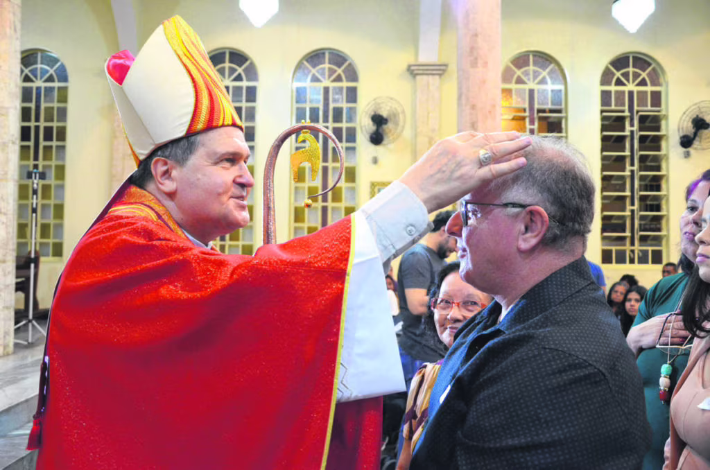Dom Ângelo preside Crismas e festas patronais em paróquias do Ipiranga - Jornal O São Paulo
