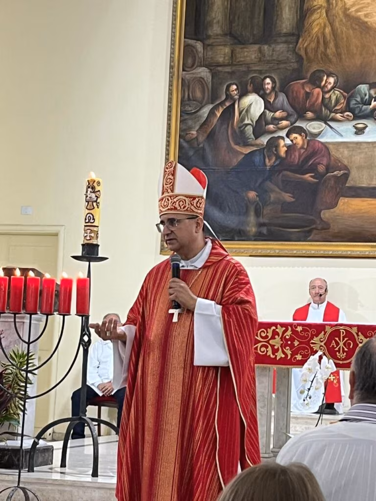 Dom Rogério preside missas e participa de encontros na Sé - Jornal O São Paulo