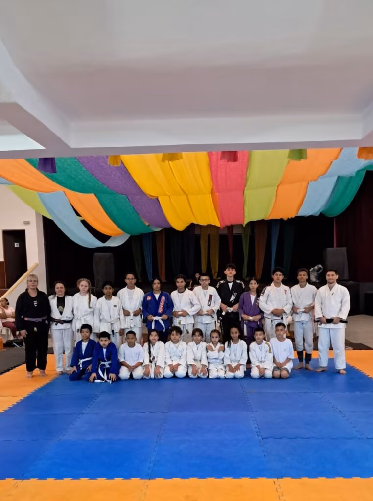 Festas de padroeiros, ações sociais e missas com Crismas em destaque na Sé - Jornal O São Paulo