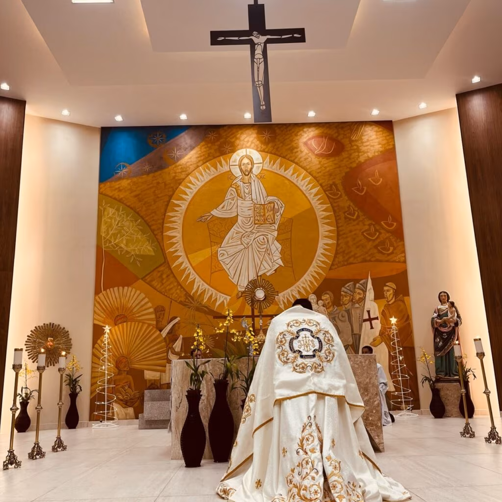 Obra sacra em igreja de São Paulo ressalta a fé e as raízes católicas da história do Brasil