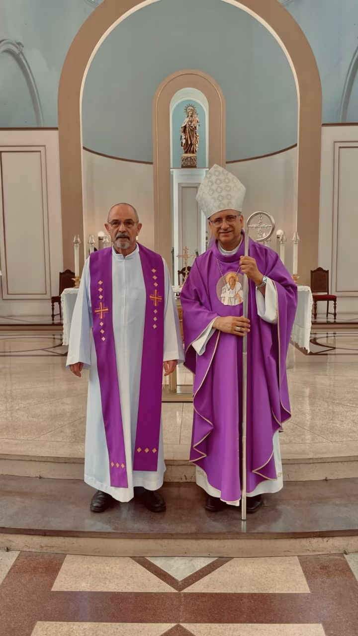 Na Aclimação, Dom Rogério faz visita pastoral à Paróquia Nossa Senhora do Carmo - Jornal O São Paulo