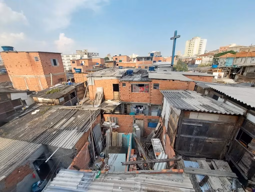 Igreja acompanha o processo de saída dos moradores da Favela do Moinho - Jornal O São Paulo