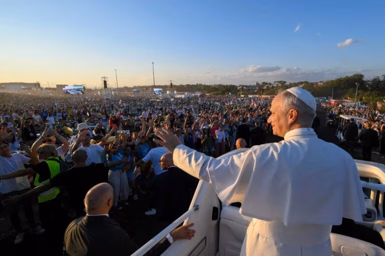 Com o Papa, 1 milhão de jovens confirmam a disposição de semear a esperança - Jornal O São Paulo