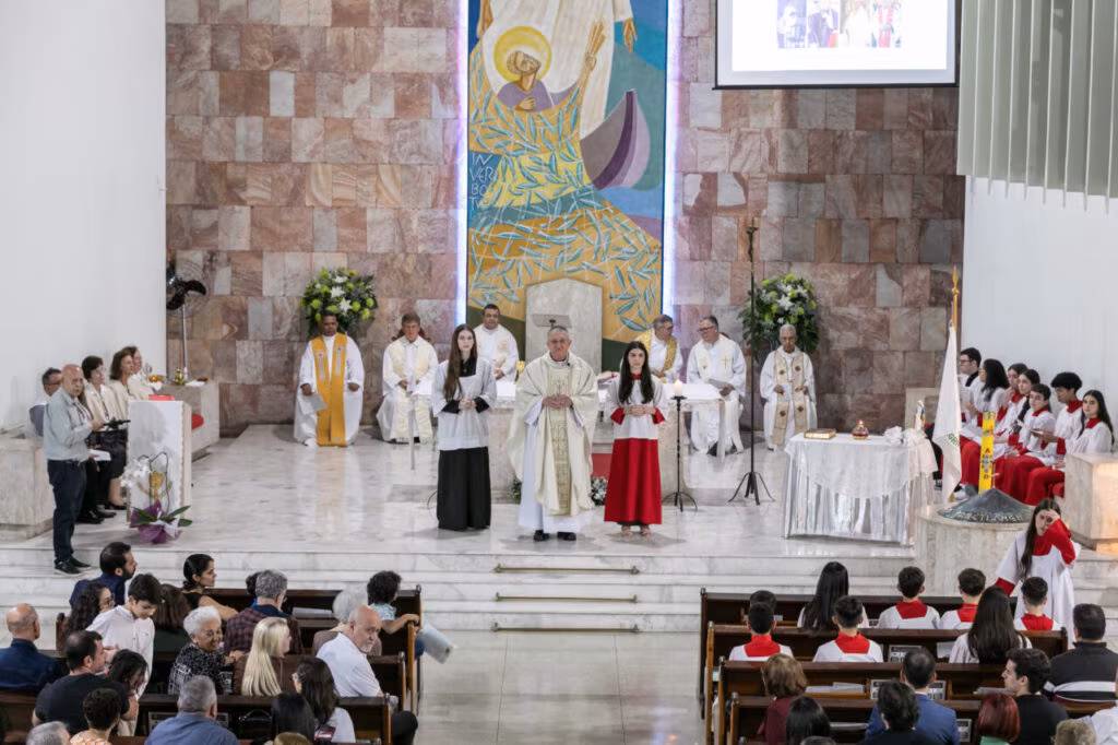 Crismas, festas de padroeiro e bênção a altar são destaques no Belém - Jornal O São Paulo