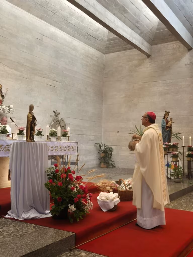 Formações, festas de padroeiro, crismas e peregrinações em destaque na Região Sé - Jornal O São Paulo