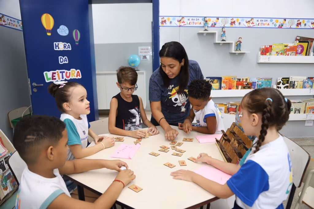 No Brasil, menos de 60% das crianças são alfabetizadas na idade certa - Jornal O São Paulo