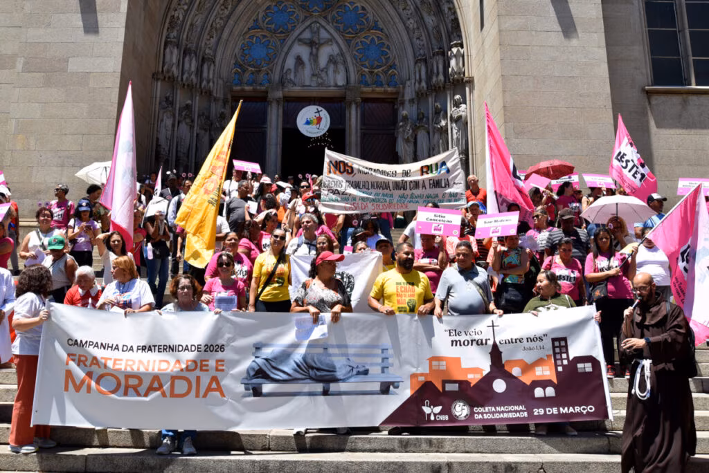 Articuladores da CF 2026 na Arquidiocese peregrinam à Catedral da Sé no Ano Jubilar - Jornal O São Paulo