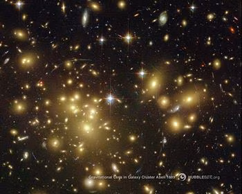 L’intelligenza artificiale fa capolino anche in questo genere di ricerche: pure in questo caso l’ausilio dell’A.I. si basa fondamentalmente sulla capacità di elaborare e interpretare le immagini dello Spazio a velocità incomparabili rispetto a quelle umane.