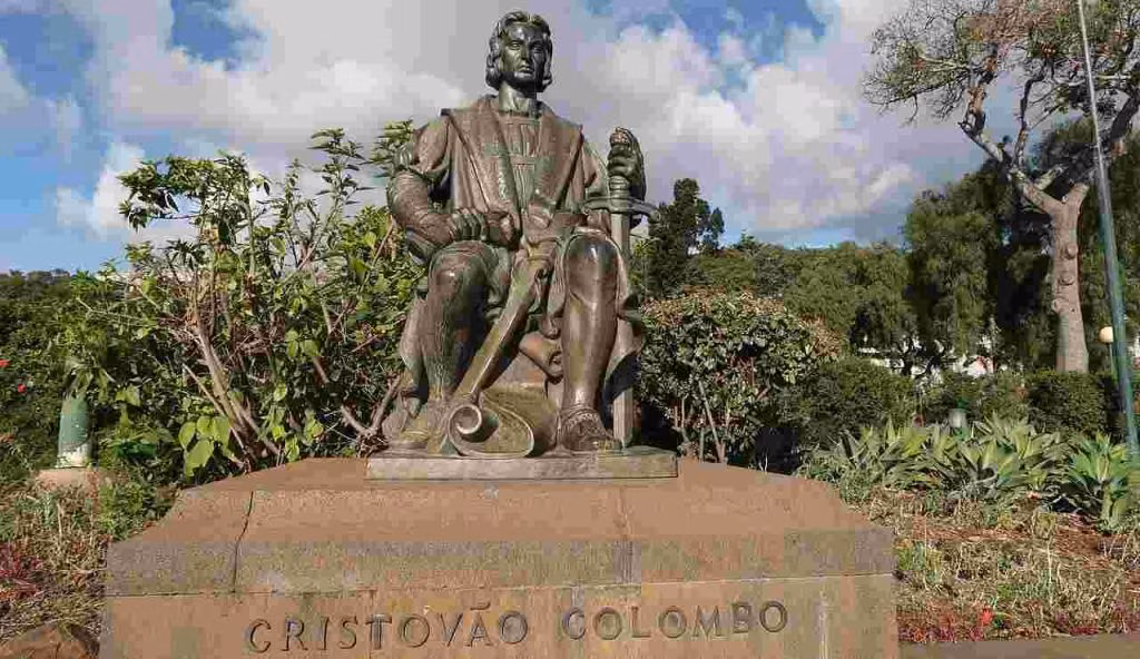 Cristoforo Colombro statua