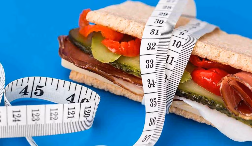 Un panino adatto ad una dieta (Pixabay)