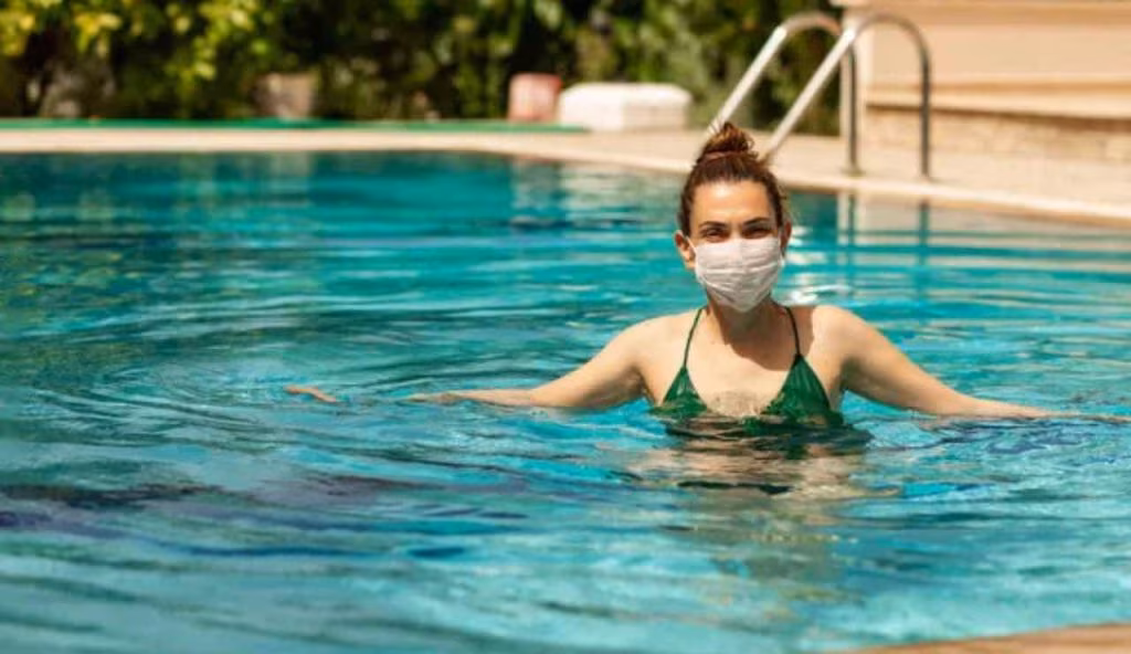 Allarme sanitario virus piscina bambini rischio