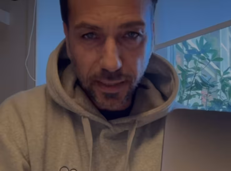 Costantino Vitagliano oggi (costantinovitagliano - instagram foto) - www.biomedicalcue.it