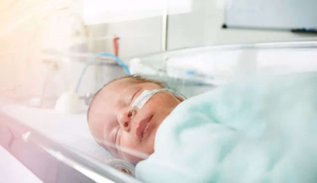 Neonato prematuro (Depositphotos foto) - www.biomedicalcue.it