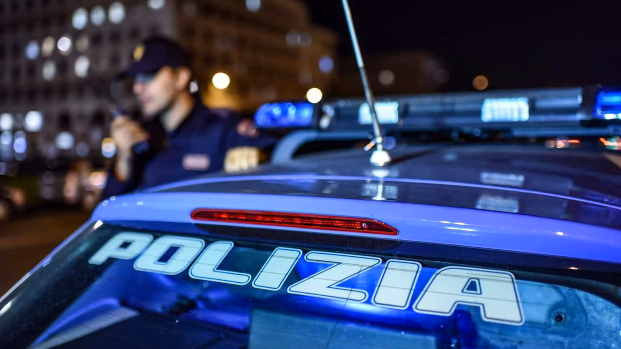 San Cristoforo, il Questore sospende l’attività di un chiosco bar