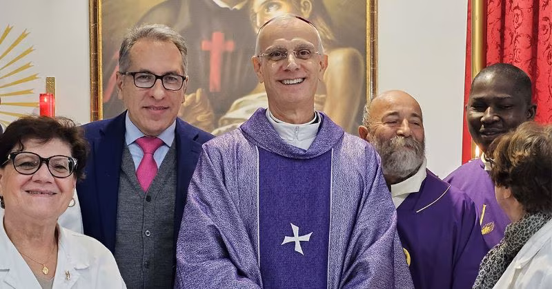 Il vescovo Raspanti vicino agli ammalati e ai medici