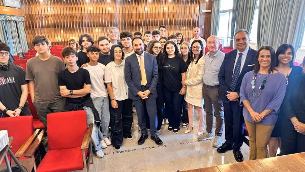 “La sicurezza parte dai banchi di scuola”: quando la creatività dei giovani trasforma la cultura della prevenzione