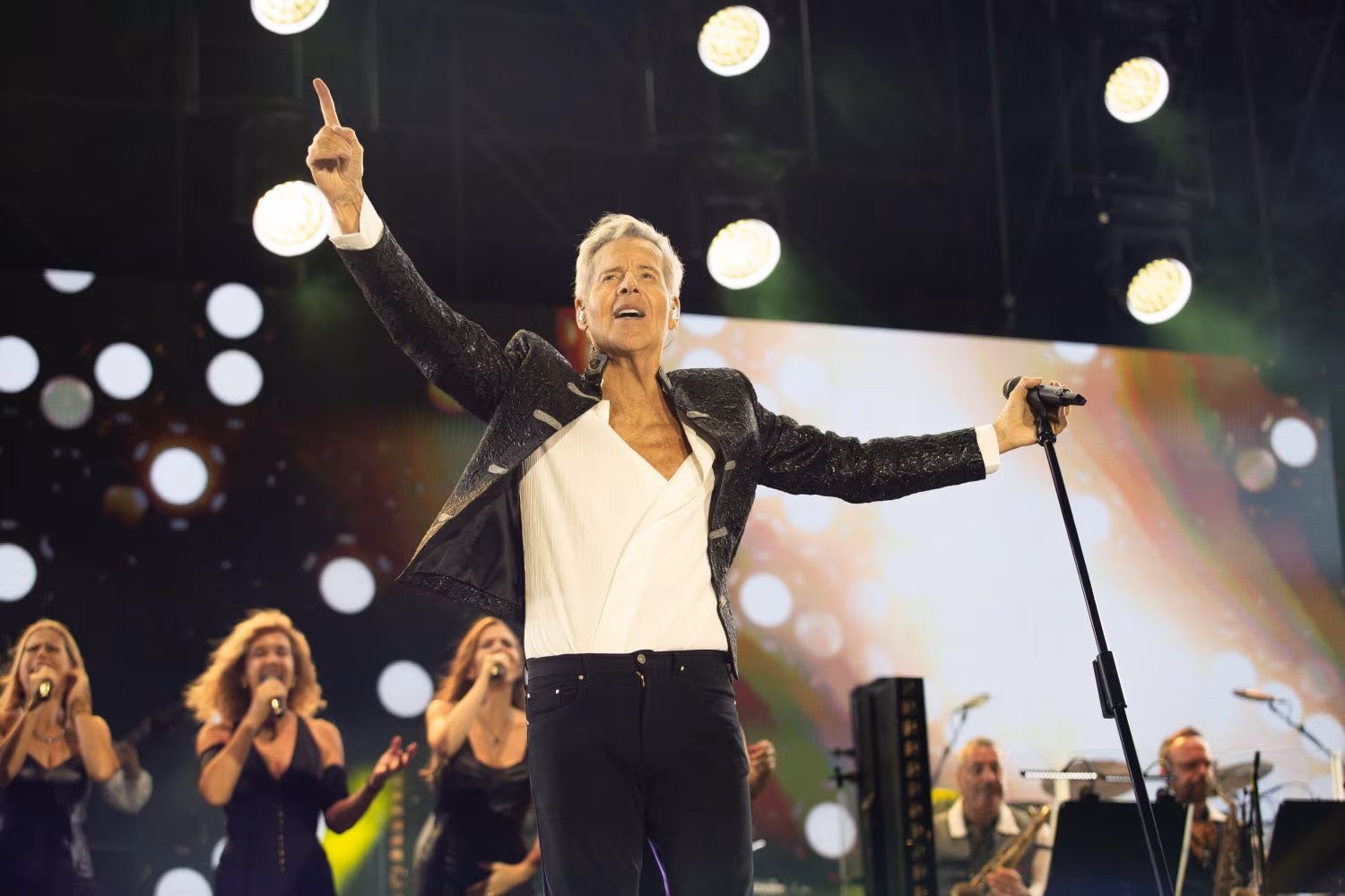 Claudio Baglioni, il “GrandTour La vita è adesso” parte da Lampedusa e nel 2026 approda in Sicilia