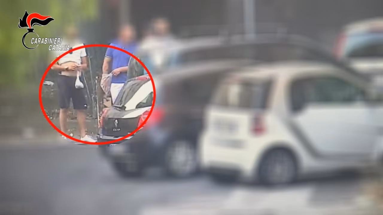 Catania, maxi blitz antidroga a San Giovanni Galermo: 31 provvedimenti