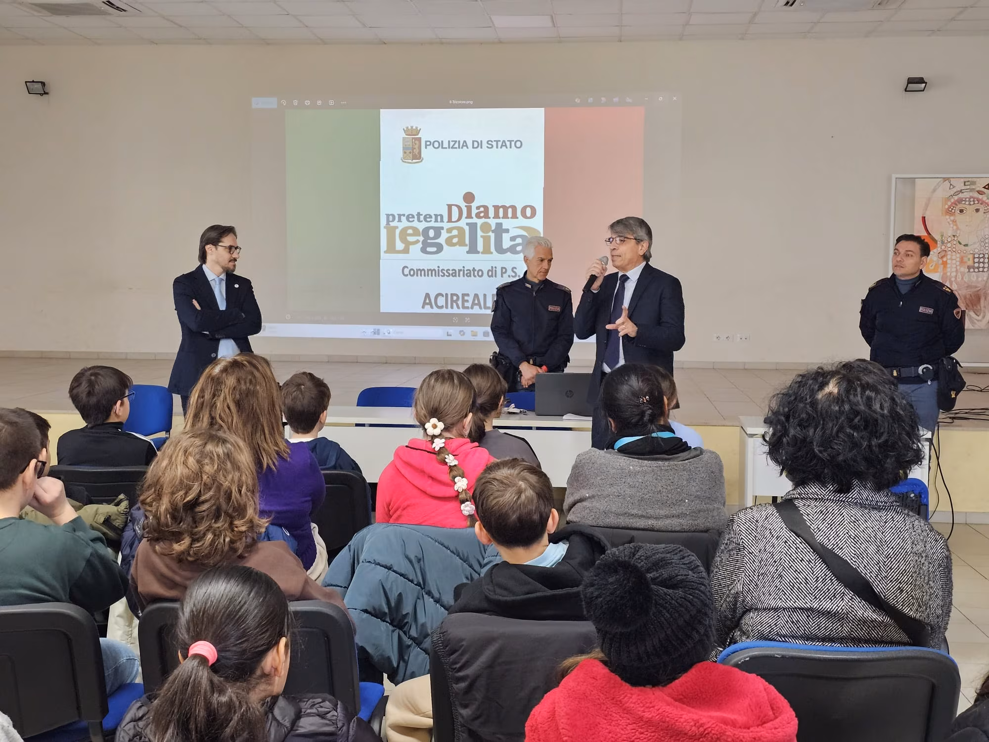 Polizia Acireale app YouPol 112 scuola Galilei progetto legalità