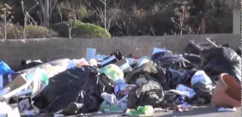 Emergenza rifiuti nel Palermitano comuni invasi dalla spazzatura (VIDEO)