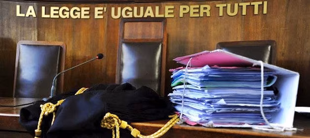 tribunale giustizia magistrato