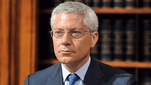 l43-giovanni-pitruzzella-130424122301_big