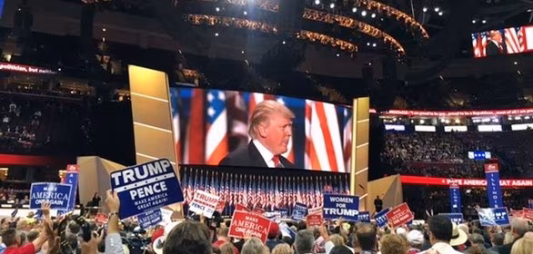 Trump accetta la candidatura repubblicana