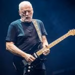 david-gilmour-royal-albert-hall-2015-billboard-650