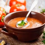 Vellutata-autunnale-con-pomodori-e-peperoni