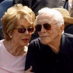 4524088_1645_kirk_douglas