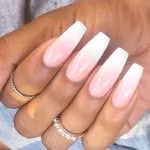 Scopri-la-Nuova-Moda-delle-Unghie-a-Ballerina