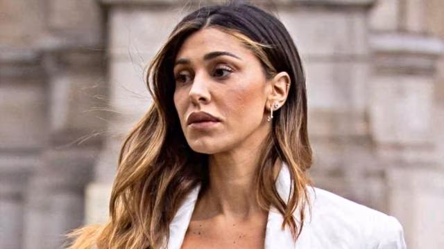 “Ho avuto esperienze con donne”: la confessione di Belen a “Belve” “Ho avuto esperienze con donne”: la confessione di Belen a “Belve”