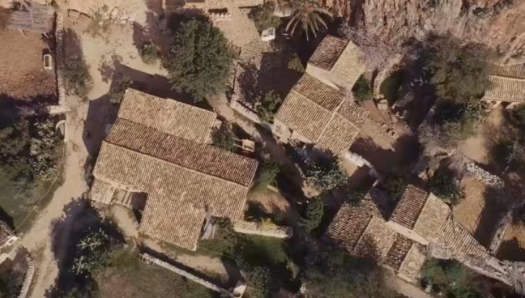 Il villaggio - (regione sicilia) - IlFogliettone.it