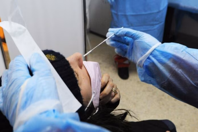 TAMPONI RAPIDI A PREZZI CALMIERATI ATTIVATI DALLA CROCE ROSSA, TAMPONE RAPIDO