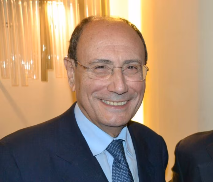 Presentazione al Residence di Ripetta il libro di Fabrizio Cicchitto