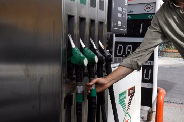 PROSSIMO AUMENTO DEI CARBURANTI