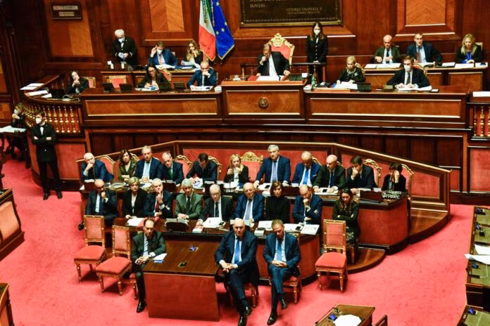 25-10-2022: Roma, Giorgia Meloni ottiene la fiducia alla Camera dei Deputati