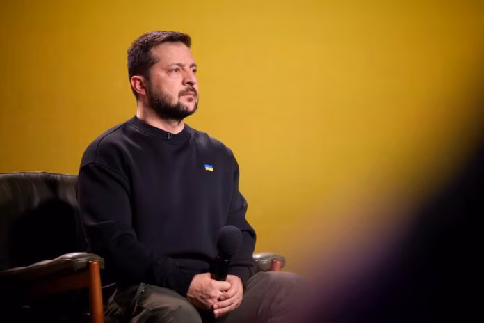 Ucraina, Kiev: il presidente dell'Ucraina Volodymyr Zelenskyi durante una conferenza stampa di fine anno