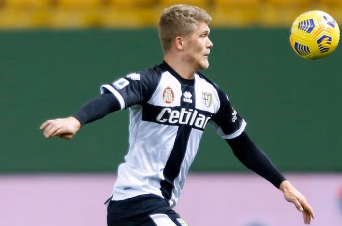 Il Parma si fa rimontare due reti, 2-2 con l’Udinese