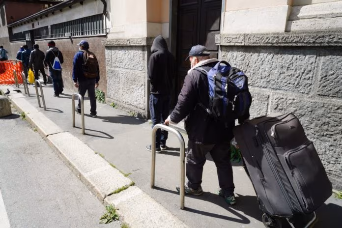 Nel 2020 un milione di italiani in più in povertà assoluta