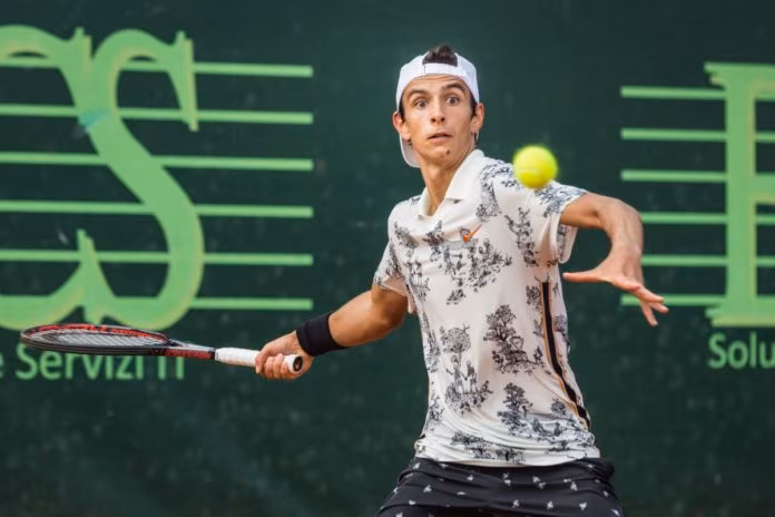 Tsitsipas ferma Musetti in semifinale ad Acapulco