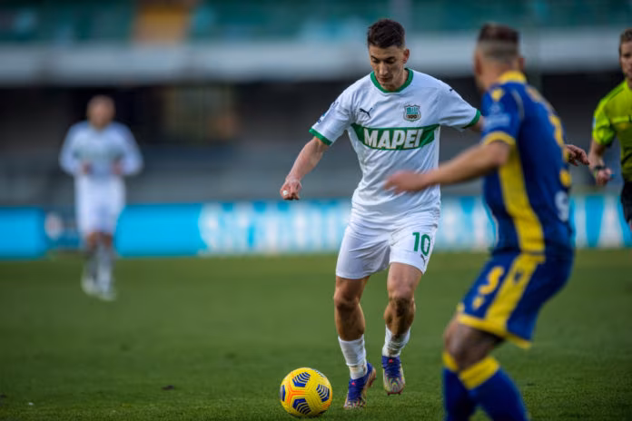 Vittoria e sorpasso, il Sassuolo batte 3-2 il Verona