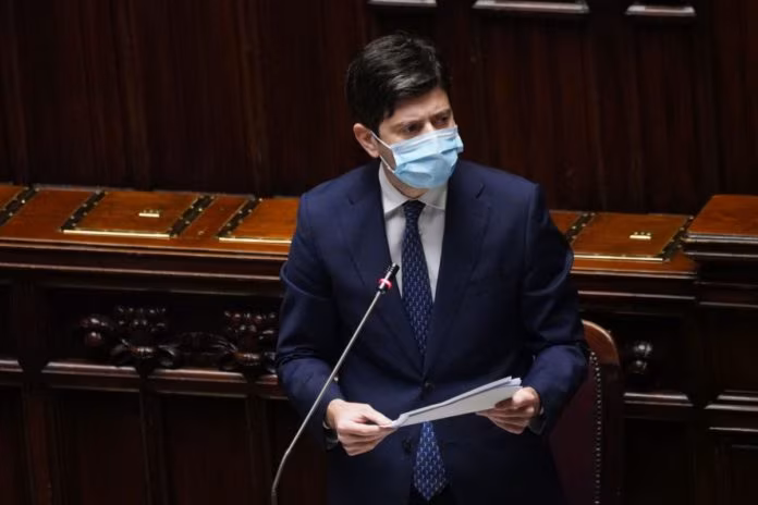 Covid, Speranza “Non possiamo indicare una data per le riaperture”