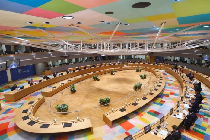 Aereo dirottato, il Consiglio Ue propone sanzioni per la Bielorussia