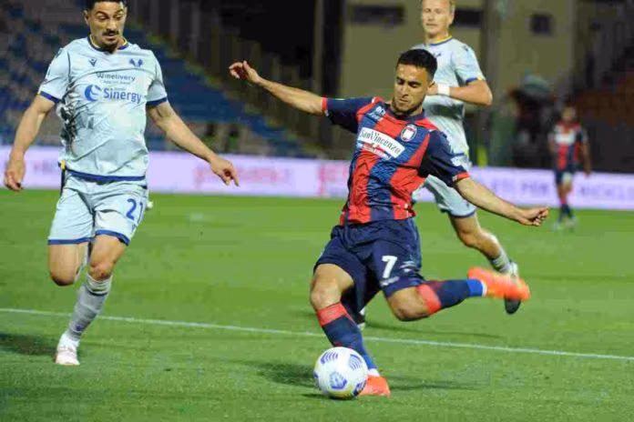 Prova d’orgoglio per il Crotone, battuto 2-1 il Verona