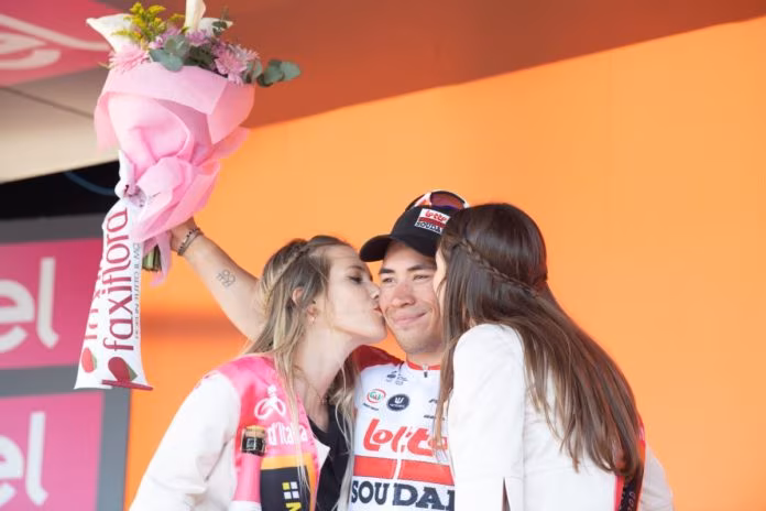 Seconda volata vincente di Ewan al Giro