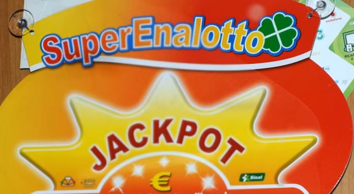 Superenalotto, vinto a Montappone (Fermo) jackpot da 156 milioni