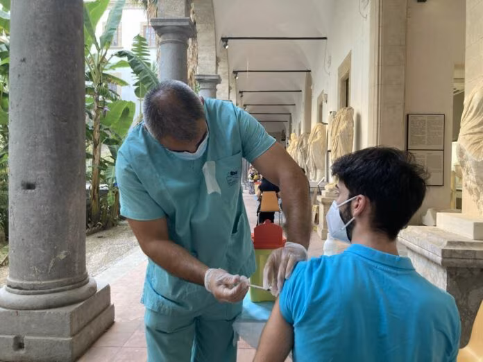 Covid, a Palermo vaccini al museo con visita omaggio
